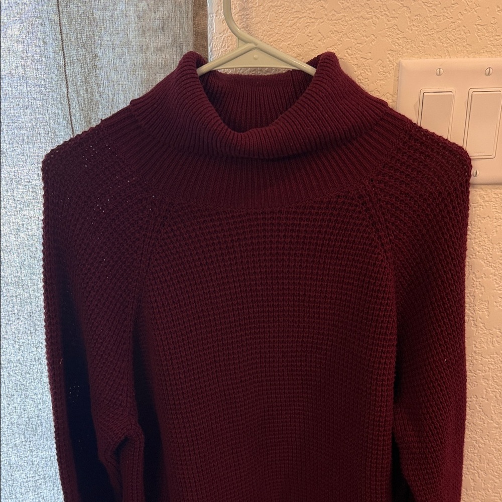 Michael Kors Burgundy Ribbed Turtleneck Sweater